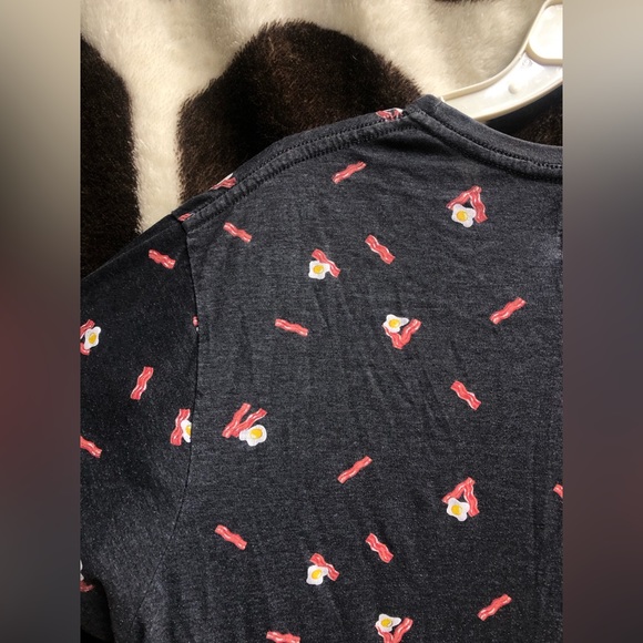 Ready for breakfast? Mens bacon and egg West 49 tee - Picture 5 of 5